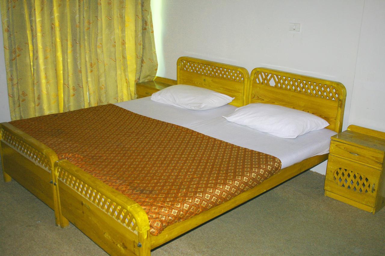 Pine Top Hotels Naran Dış mekan fotoğraf