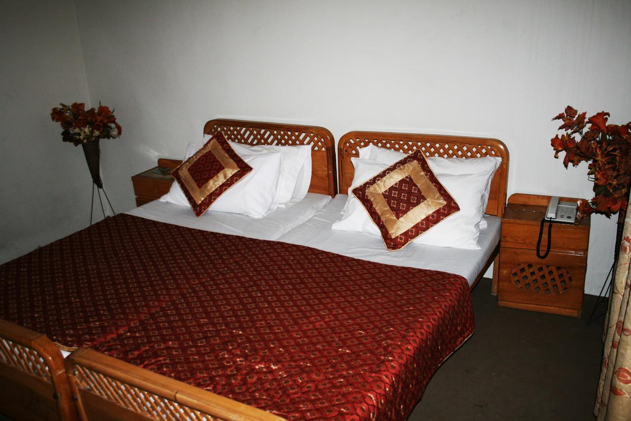 Pine Top Hotels Naran Dış mekan fotoğraf
