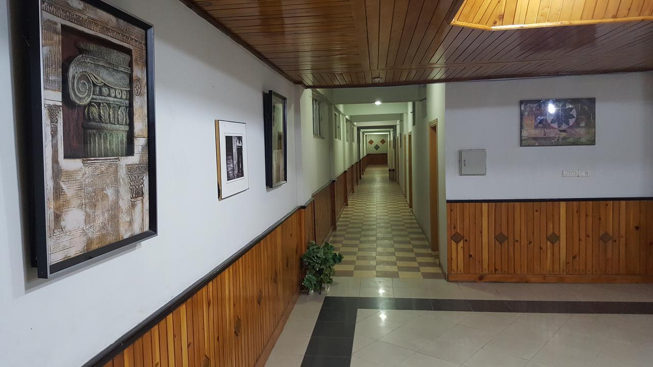 Pine Top Hotels Naran Dış mekan fotoğraf