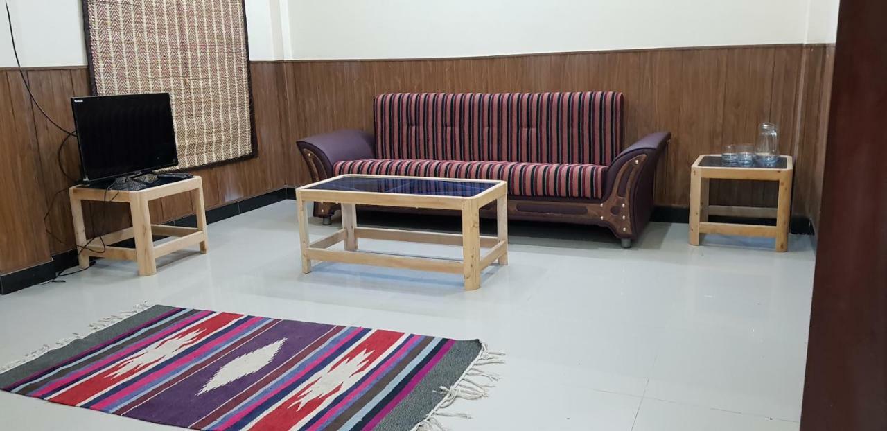 Pine Top Hotels Naran Dış mekan fotoğraf
