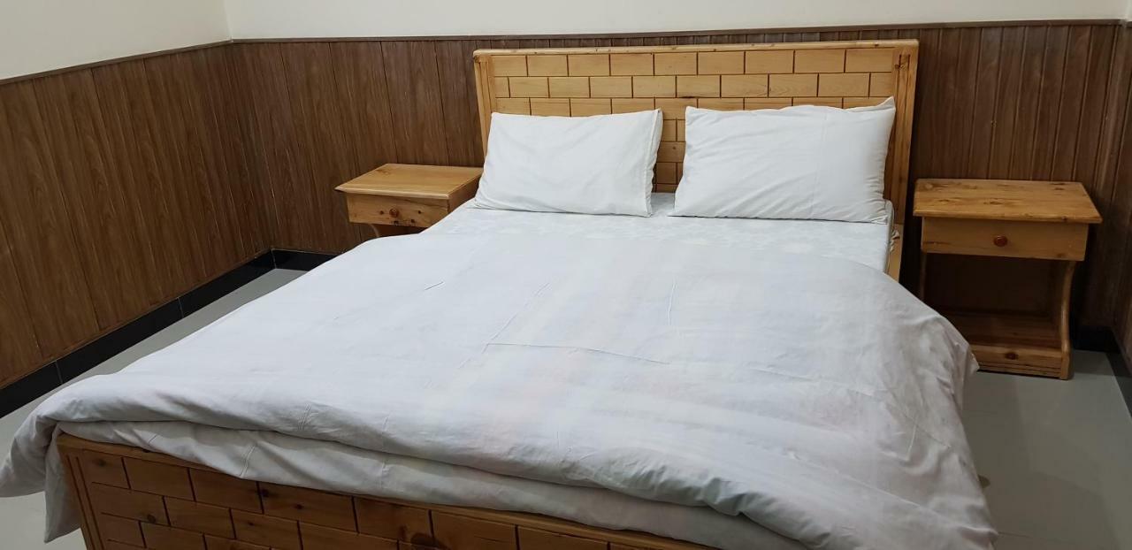 Pine Top Hotels Naran Dış mekan fotoğraf